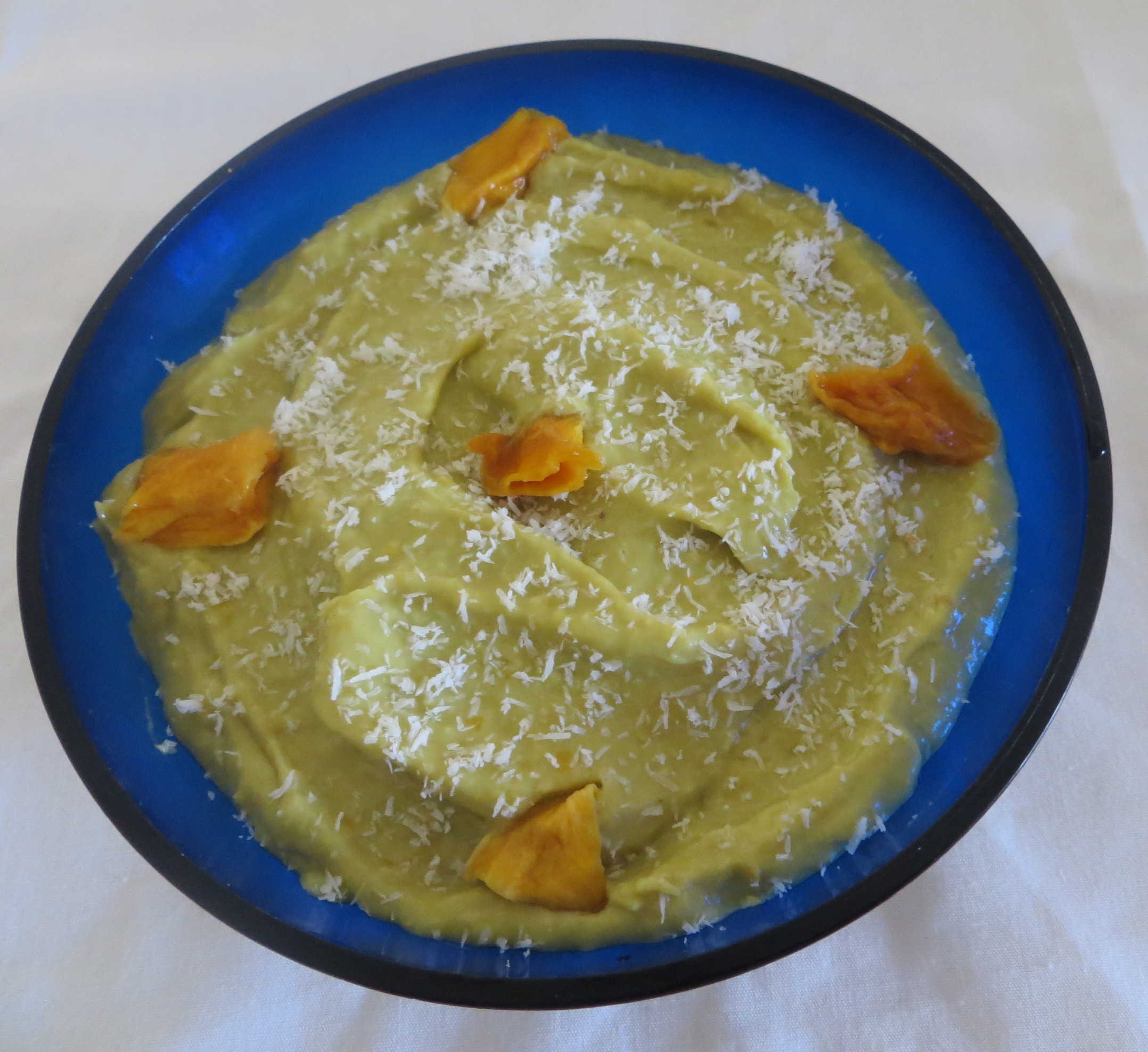 Ta�a de mousse tropical