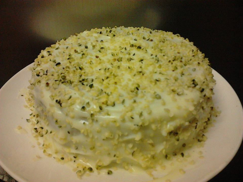 Bolo de baunilha com creme de lim�o